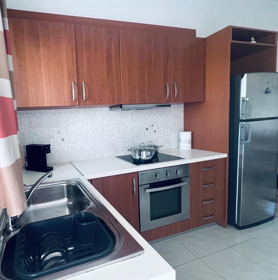 Four S Apartments Mykonos Town Bagian luar foto